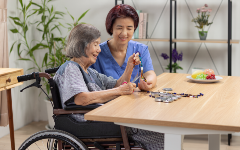 Signs You Need to Opt for a Dementia Nursing Home in Singapore for Your Elderly Loved One